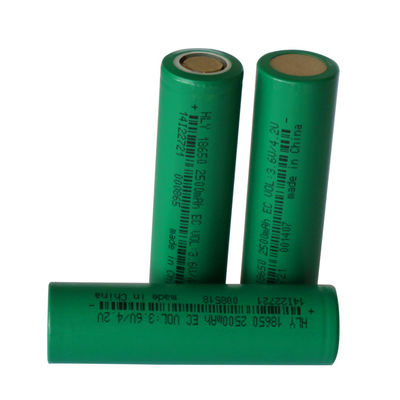 밝은 섬광을 위한 높은 비율 3C 재충전이 가능한 3.7v 18650 배터리 2500 mah